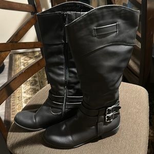 Size 7 boots